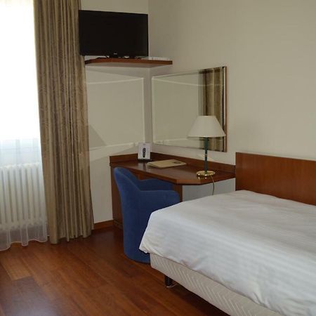 City Hotel Varese Exterior photo