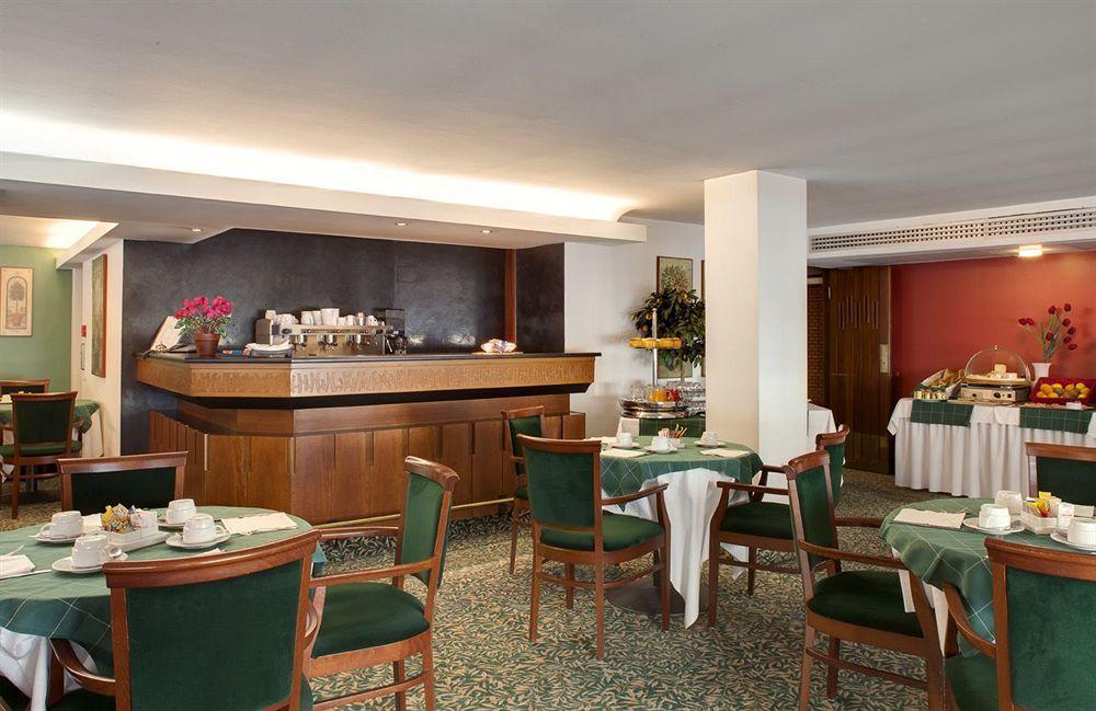 City Hotel Varese Exterior photo