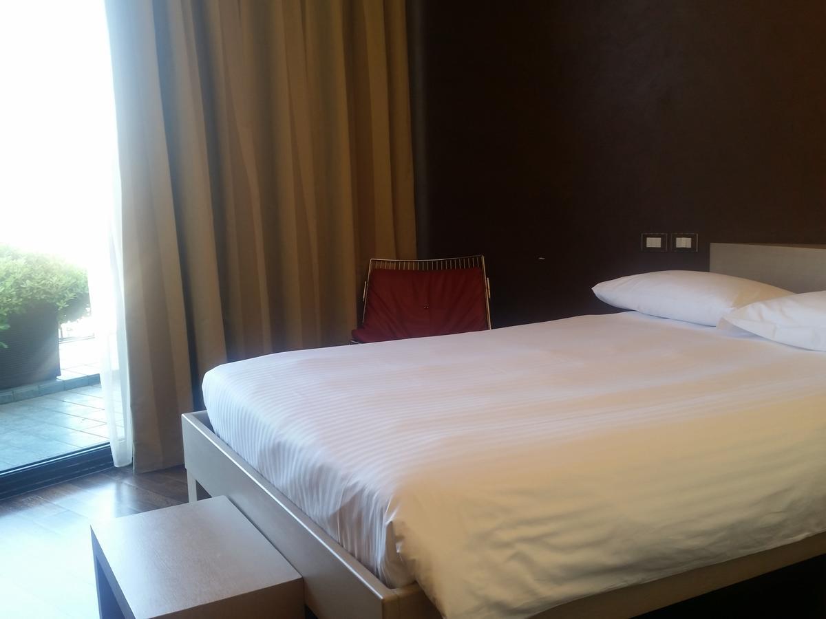 City Hotel Varese Exterior photo