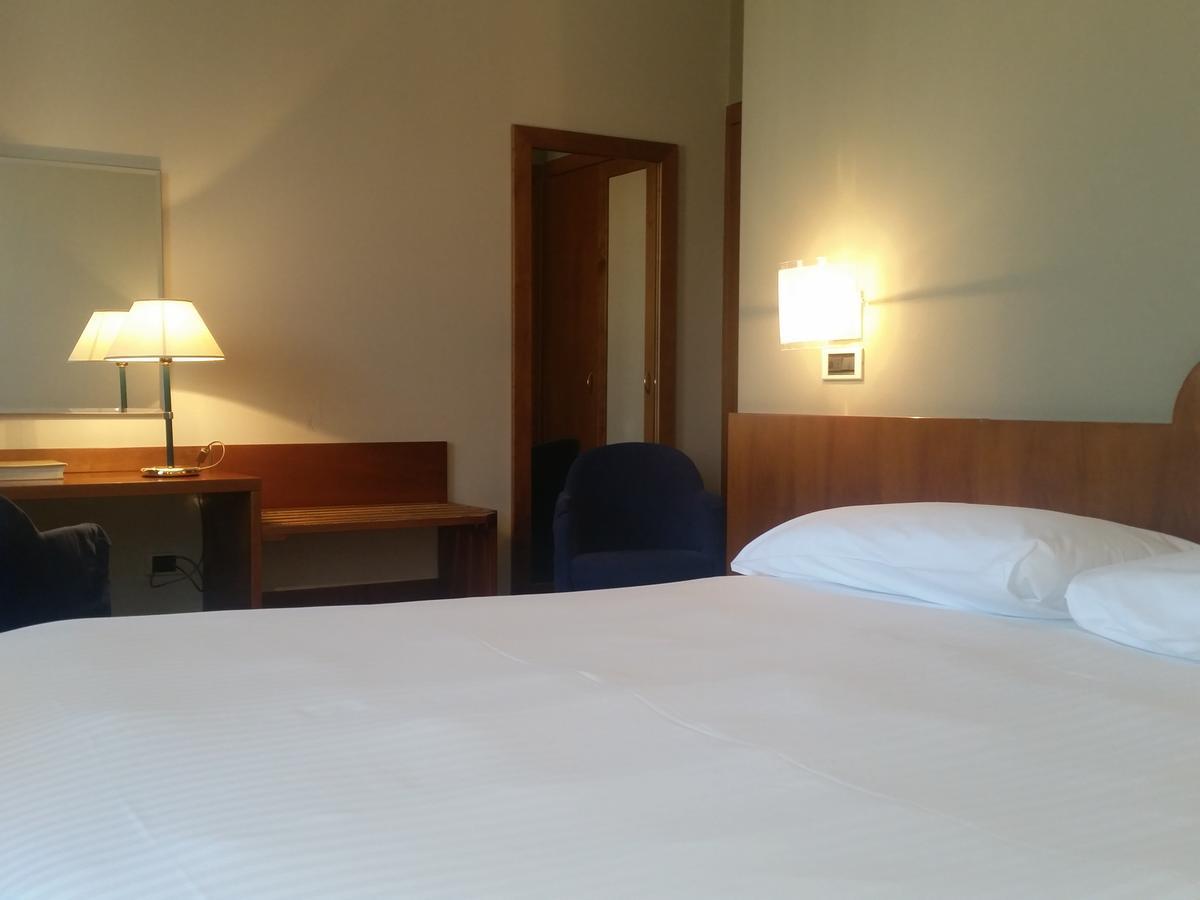 City Hotel Varese Exterior photo
